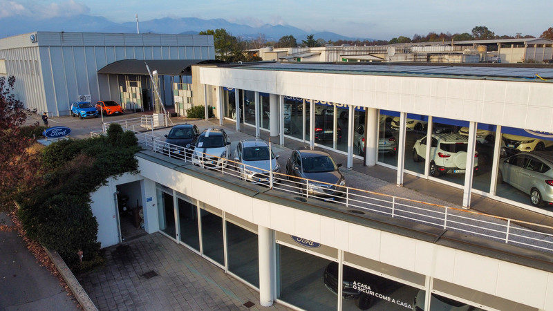 dealer showroom